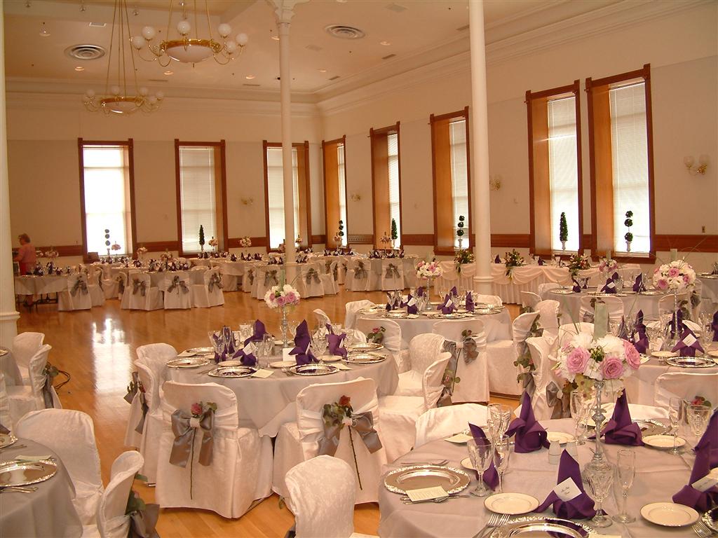 The ballroom at Provo library set up for a formal dinner